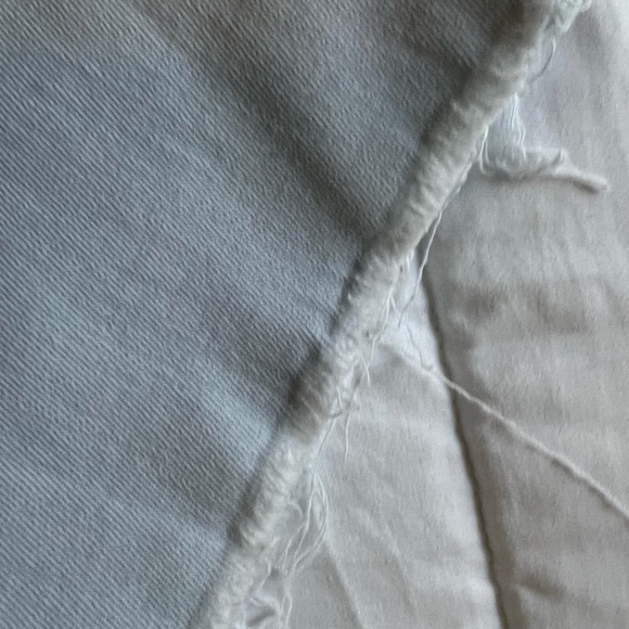 Gap Women’s Curvy Skinny Light Blue Raw Hem Denim Jeans - Picture 5 of 8